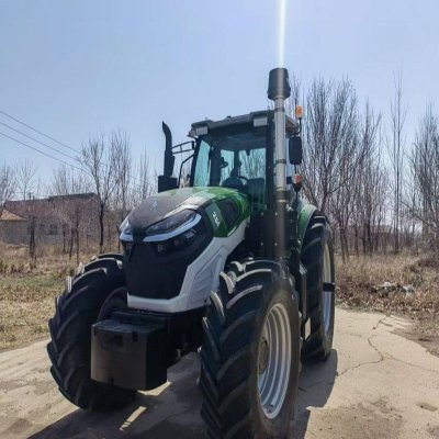 Tractor de ruedas de 160 HP