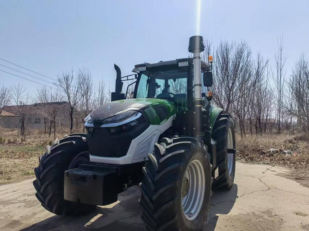 Tractor de ruedas nuevo de 90 CV