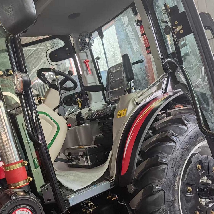 Tractor agrícola REX Master de 90 HP