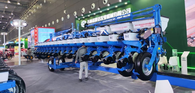 Diesel Iseki 4x4 Tractor Diesel Iseki 4x4 Tractor