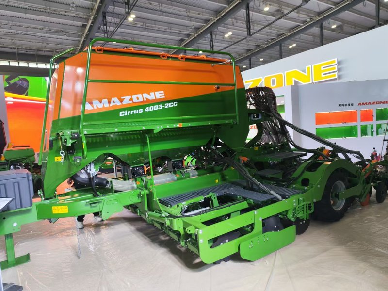 Diesel Iseki 4x4 Tractor Diesel Iseki 4x4 Tractor