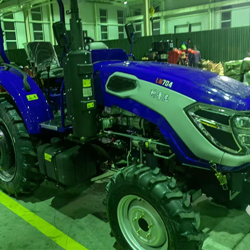 Tractor de ruedas 70HP