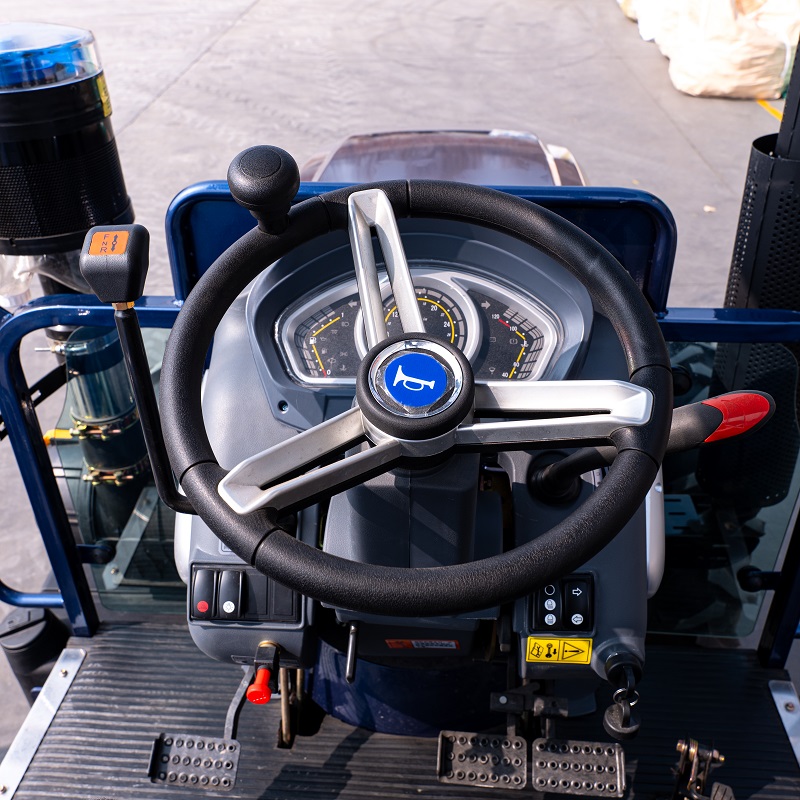 Compre en línea su tractor de 90 HP