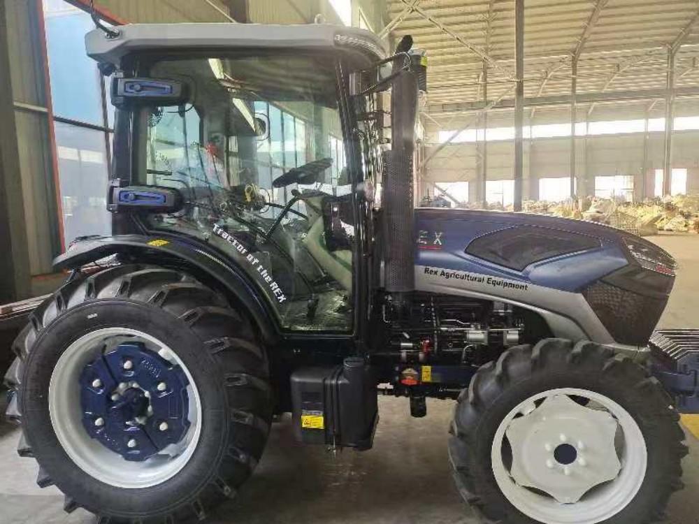 Tractor ecológico del Departamento de Agricultura de 120 CV